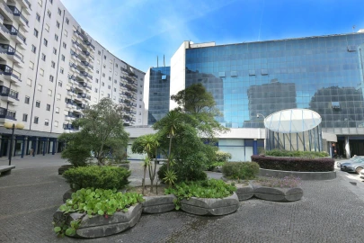 Negócio para Venda em Lordelo do Ouro e Massarelos