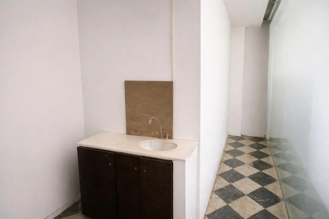 Negócio para Venda em Lordelo do Ouro e Massarelos Foto 2