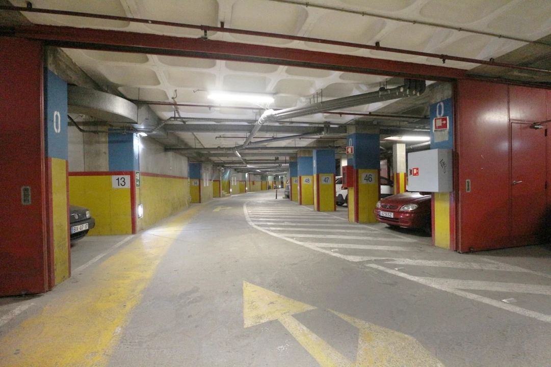 Negócio para Venda em Lordelo do Ouro e Massarelos Foto 7