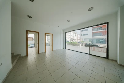 Negócio para Venda em Odivelas