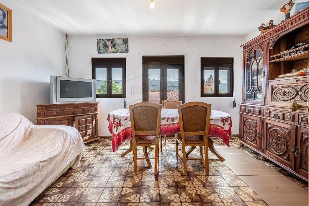 Moradia T5 para Venda em Gondoriz Foto 20