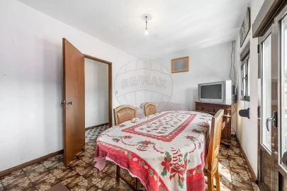 Moradia T5 para Venda em Gondoriz