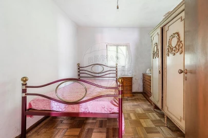 Moradia T5 para Venda em Gondoriz