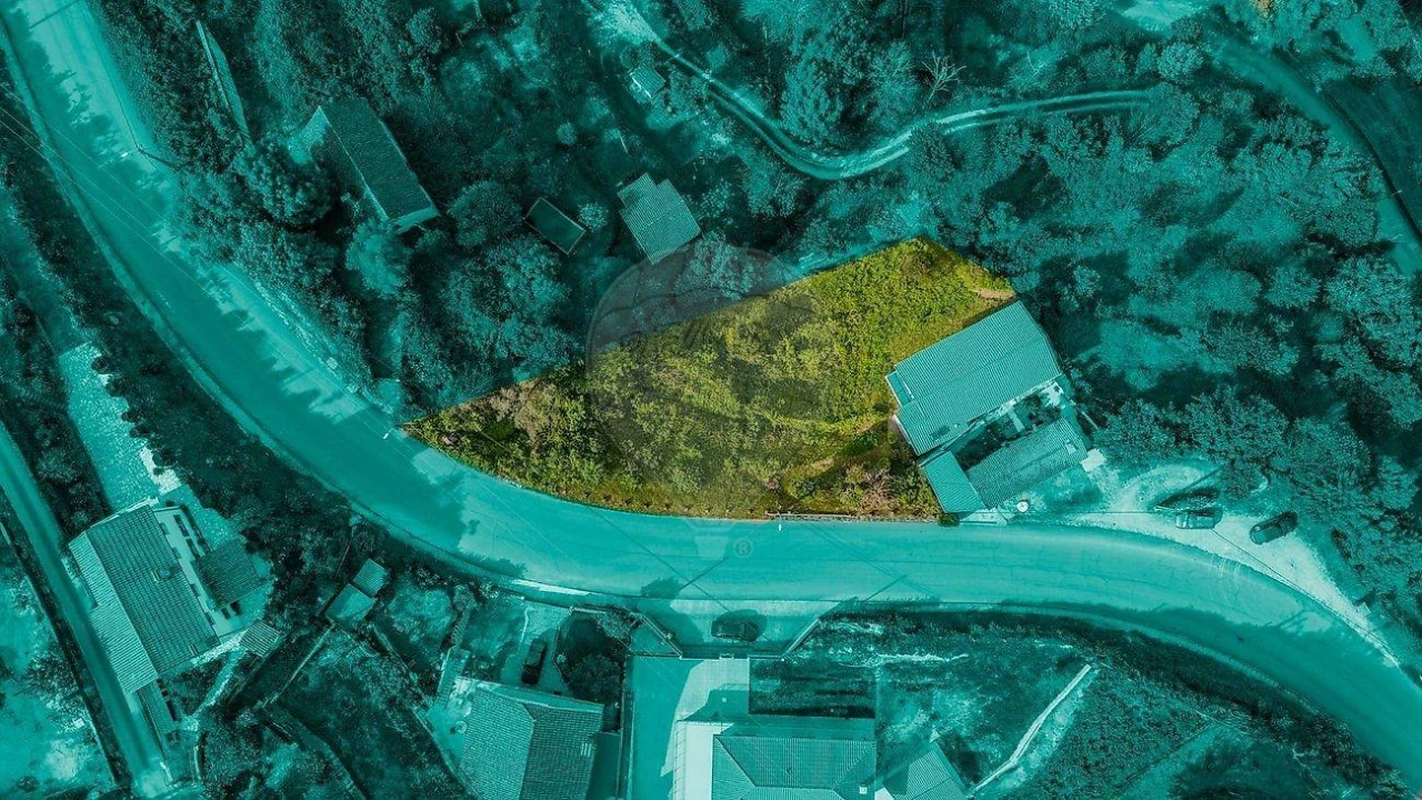 Terreno para Venda em Rio Caldo Foto 8