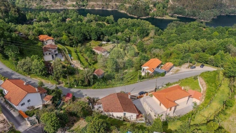 Terreno para Venda em Rio Caldo