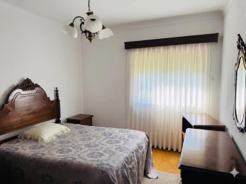 Moradia T3 para Venda em Moreira de Conegos