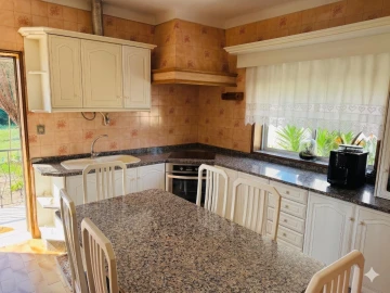 Moradia T3 para Venda em Moreira de Conegos