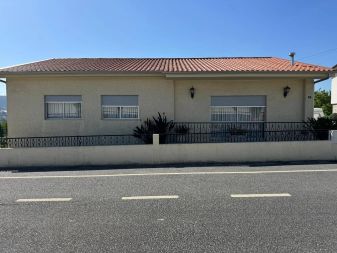 Moradia T3 para Venda em Moreira de Conegos Foto 16