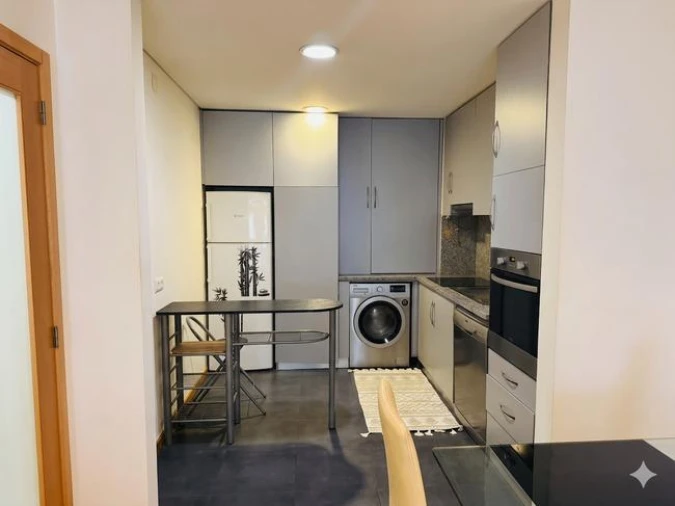 Apartamento T1 para Venda em Braga (Maximinos, Sé e Cividade) Foto 4