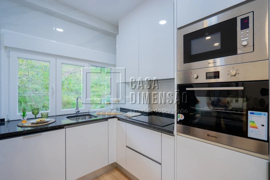 Apartamento T2 para Venda em Benfica Foto 11