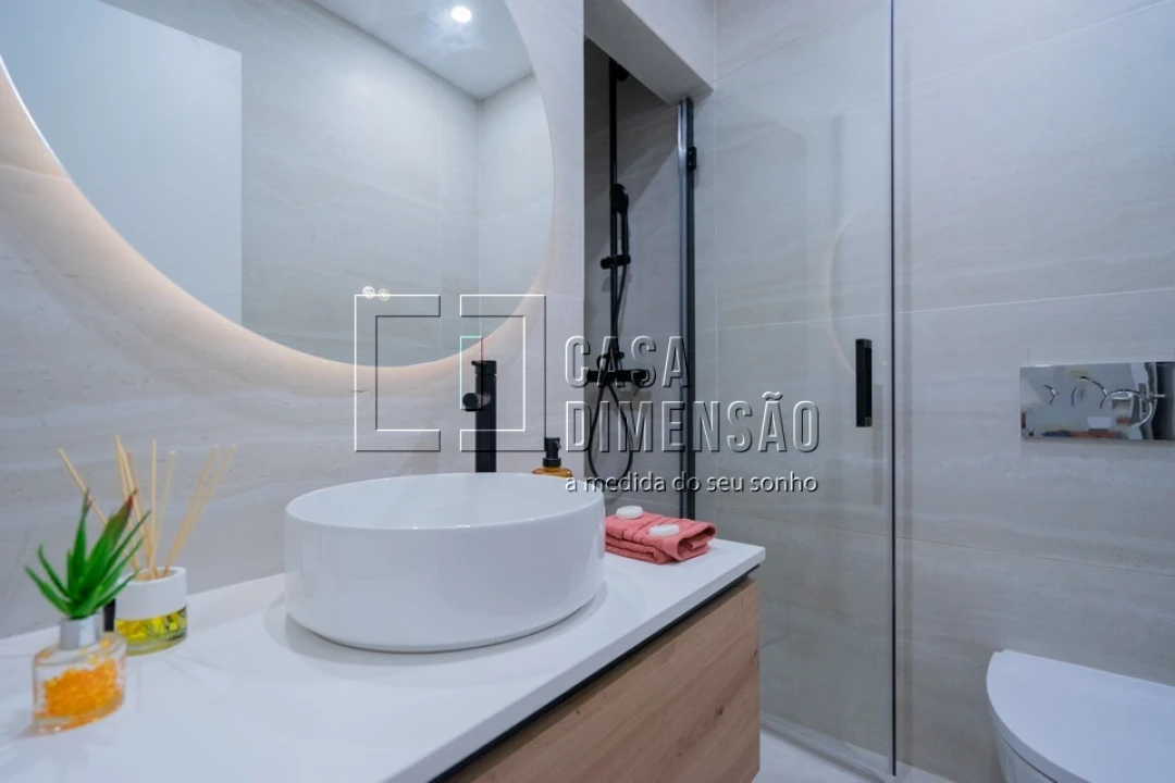 Apartamento T2 para Venda em Benfica Foto 14