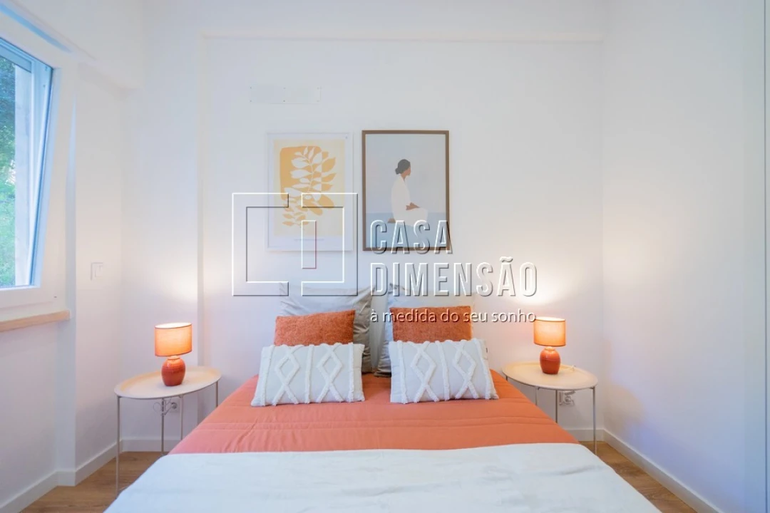 Apartamento T2 para Venda em Benfica Foto 17