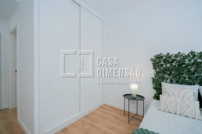 Apartamento T2 para Venda em Benfica