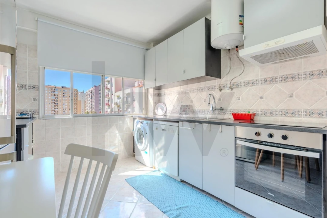 Apartamento T2 para Venda em Carregado e Cadafais Foto 17