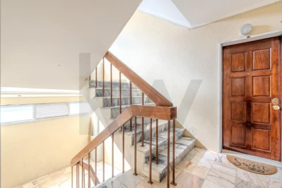 Apartamento T2 para Venda em Carregado e Cadafais