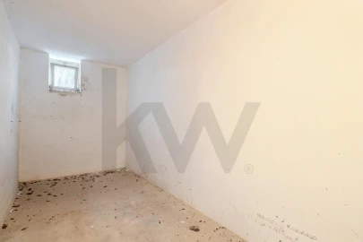 Apartamento T2 para Venda em Carregado e Cadafais