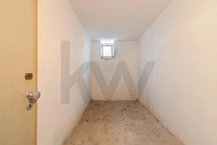 Apartamento T2 para Venda em Carregado e Cadafais Foto 27