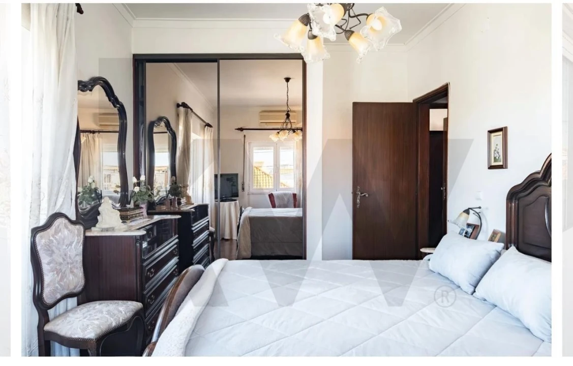 Moradia T4 para Venda em Charneca de Caparica e Sobreda Foto 9