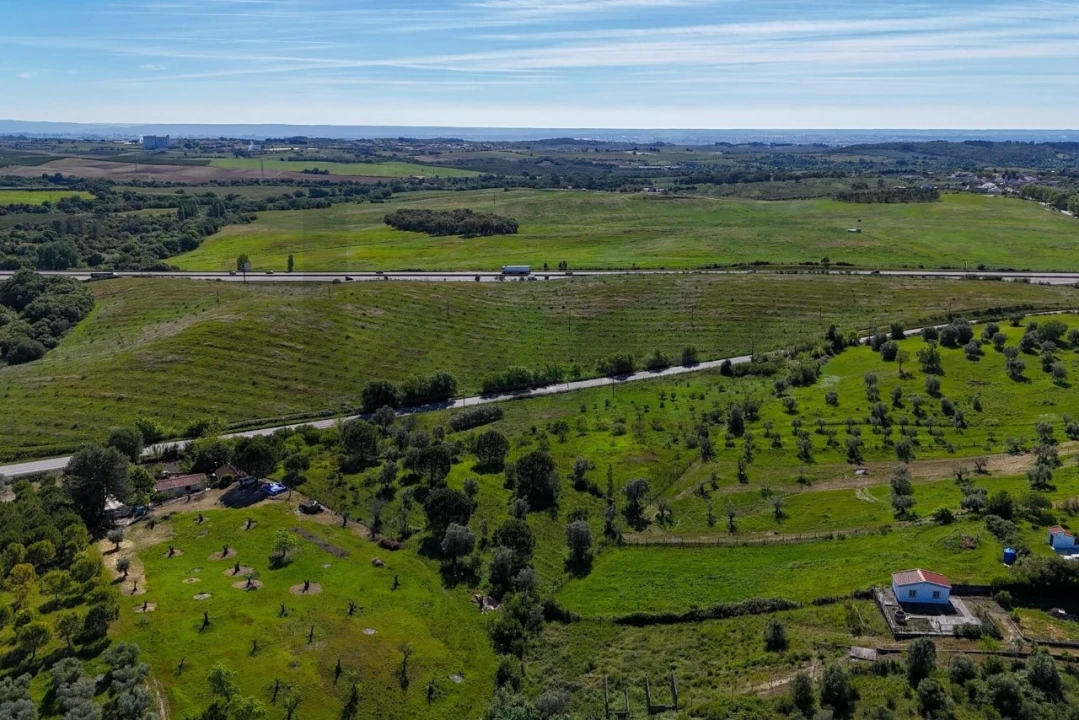 Armazém para Venda em Achete, Azoia de Baixo e Póvoa de Santarém Foto 12