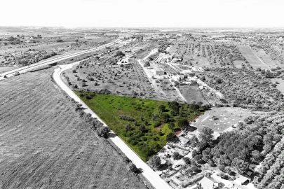 Armazém para Venda em Achete, Azoia de Baixo e Póvoa de Santarém