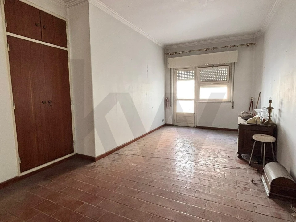 Apartamento T3 para Venda em Agualva e Mira-Sintra Foto 3