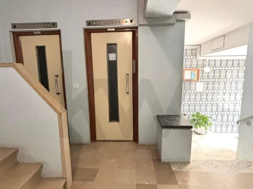 Apartamento T3 para Venda em Agualva e Mira-Sintra