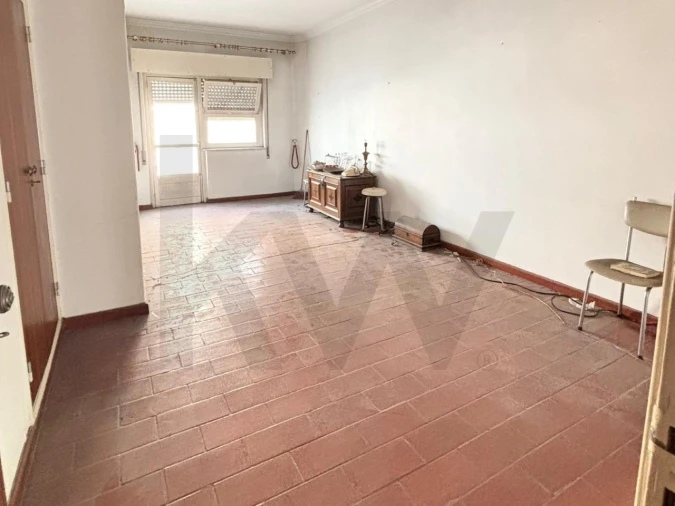 Apartamento T3 para Venda em Agualva e Mira-Sintra Foto 5
