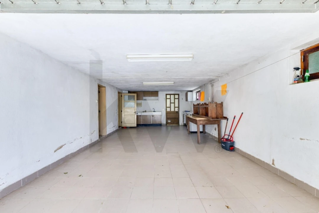 Moradia T4 para Venda em Loures Foto 45