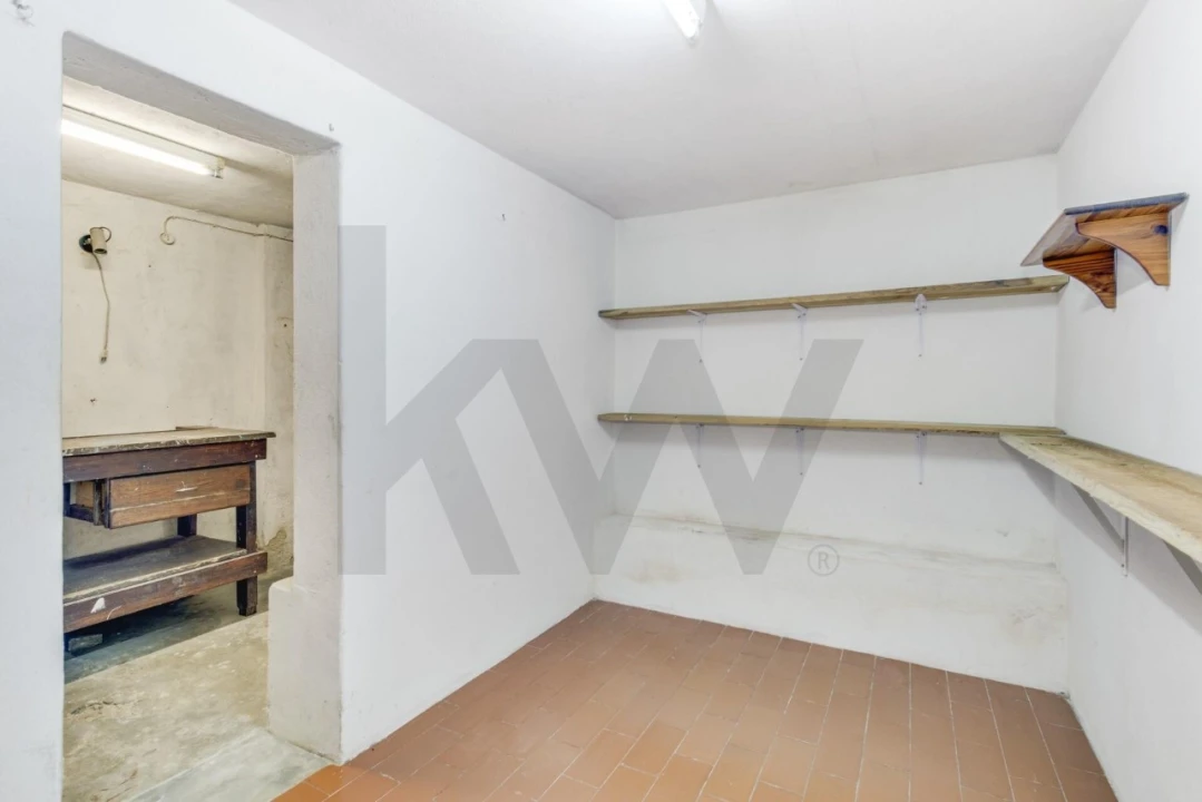 Moradia T4 para Venda em Loures Foto 51