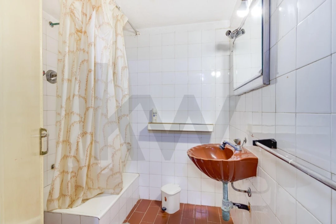 Moradia T4 para Venda em Loures Foto 56