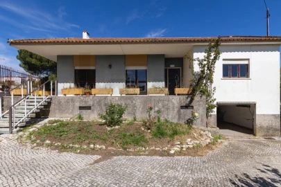 Moradia T4 para Venda em Loures