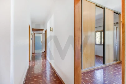 Moradia T4 para Venda em Loures