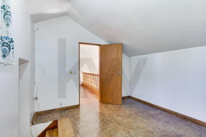 Moradia T4 para Venda em Loures