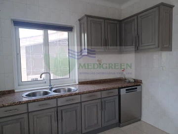 Apartamento T5 para Venda em Sever do Vouga