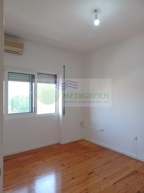 Apartamento T5 para Venda em Sever do Vouga