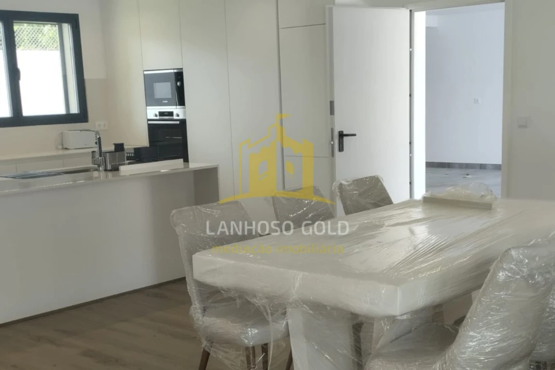 Moradia T3 para Venda em Ferreiros, Prozelo e Besteiros Foto 5