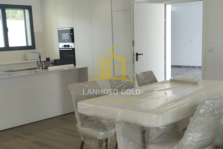 Moradia T3 para Venda em Ferreiros, Prozelo e Besteiros Foto 5