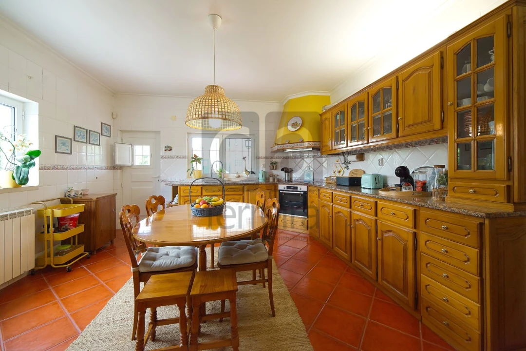 Moradia T4 para Venda em Marmeleira e Assentiz Foto 2