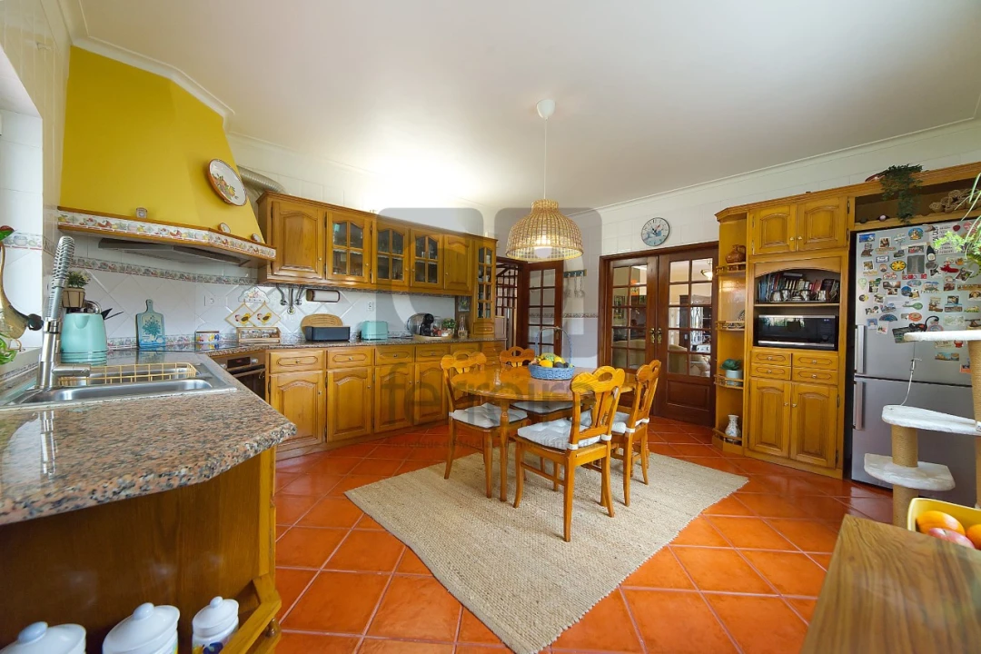 Moradia T4 para Venda em Marmeleira e Assentiz Foto 5