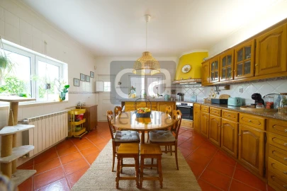 Moradia T4 para Venda em Marmeleira e Assentiz