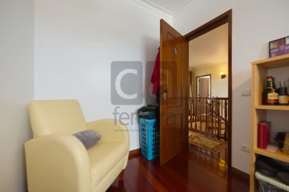 Moradia T4 para Venda em Marmeleira e Assentiz