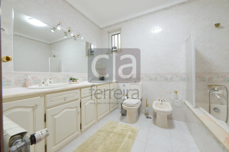 Moradia T4 para Venda em Marmeleira e Assentiz Foto 35