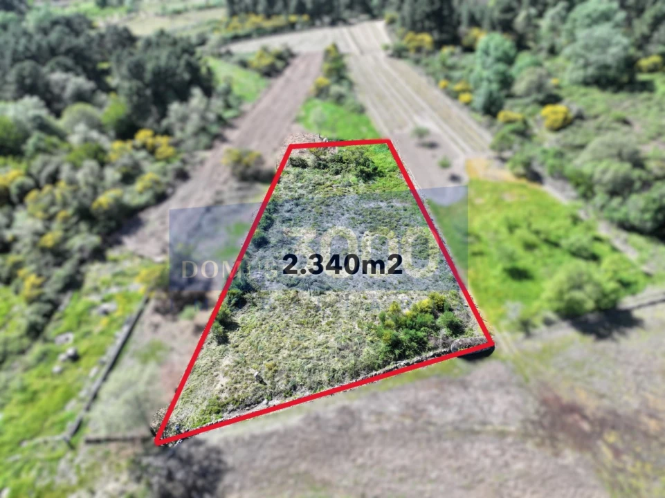 Terreno para Venda em Constantim e Vale de Nogueiras Foto 1