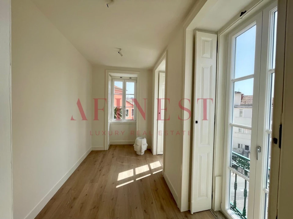 Apartamento T2 para Venda em Alcantara Foto 18