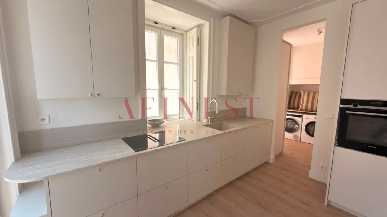 Apartamento T2 para Venda em Alcantara Foto 1