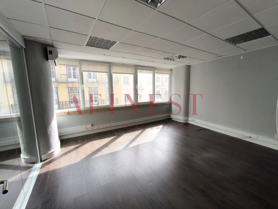 Escritório para Arrendamento em Avenidas Novas Foto 11