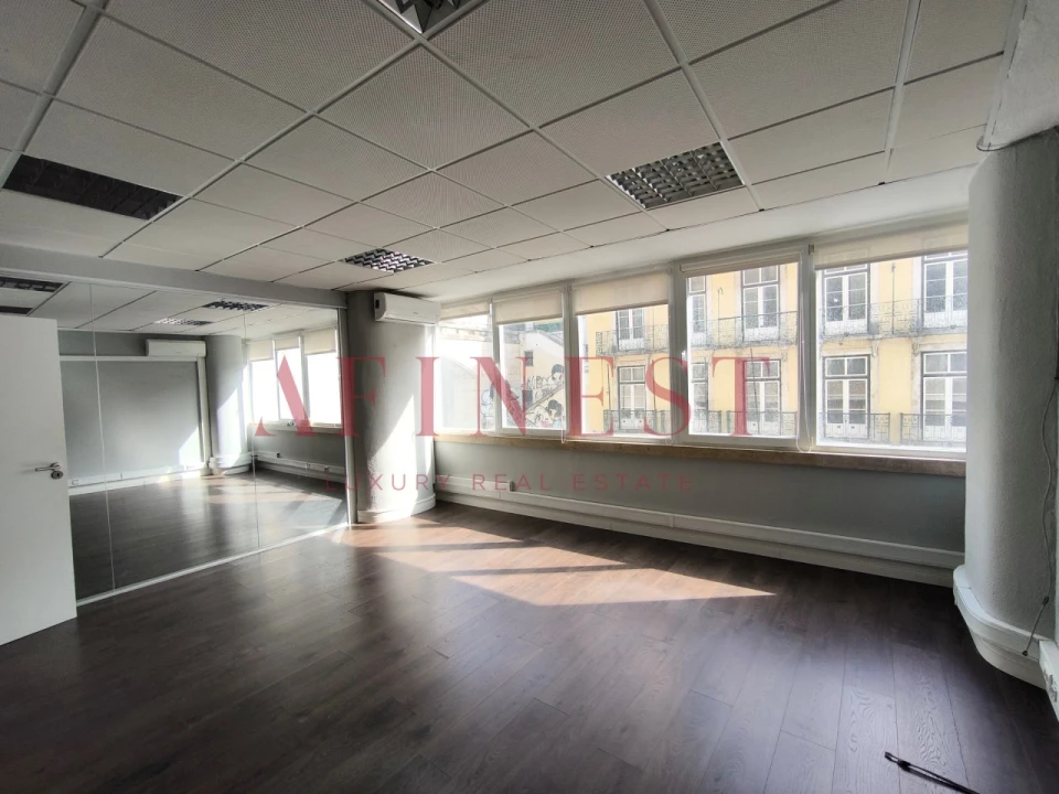 Escritório para Arrendamento em Avenidas Novas Foto 1