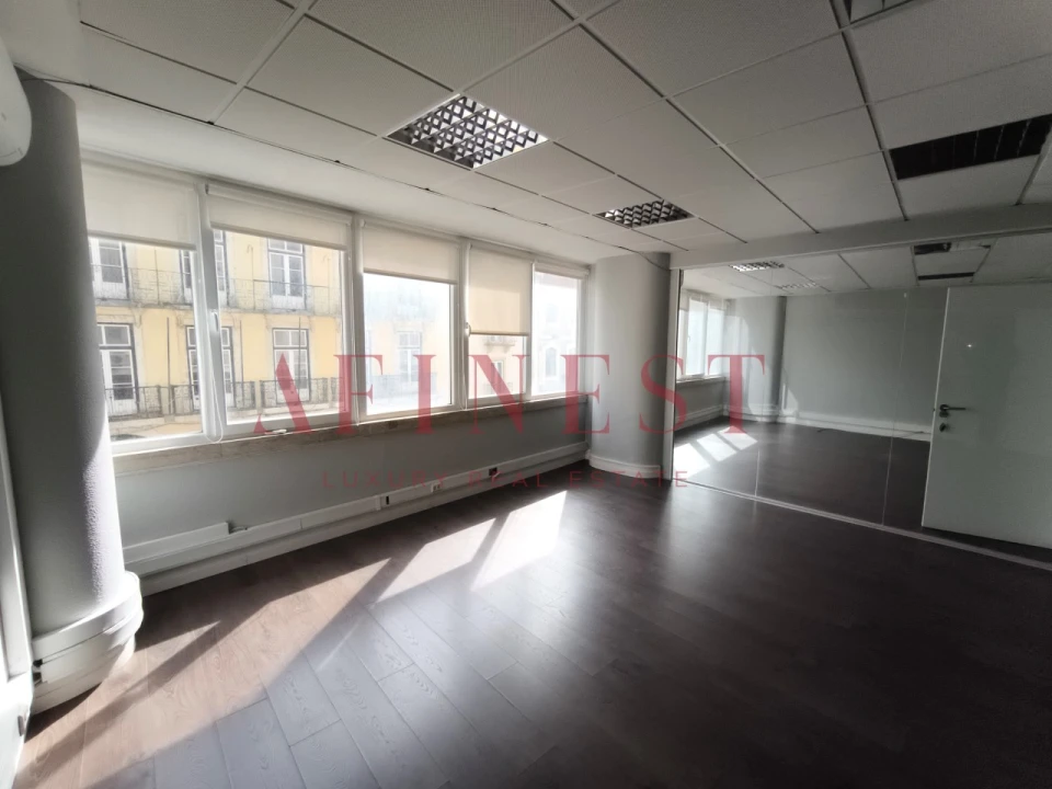 Escritório para Arrendamento em Avenidas Novas Foto 20