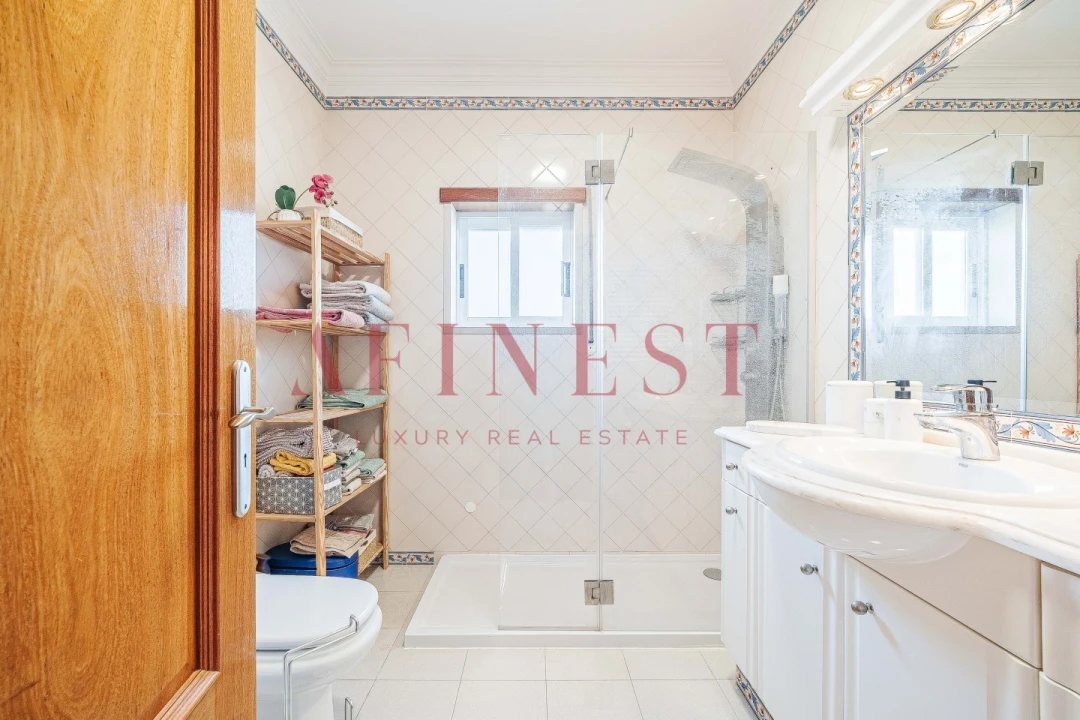 Apartamento T2 para Venda em Cascais e Estoril Foto 36