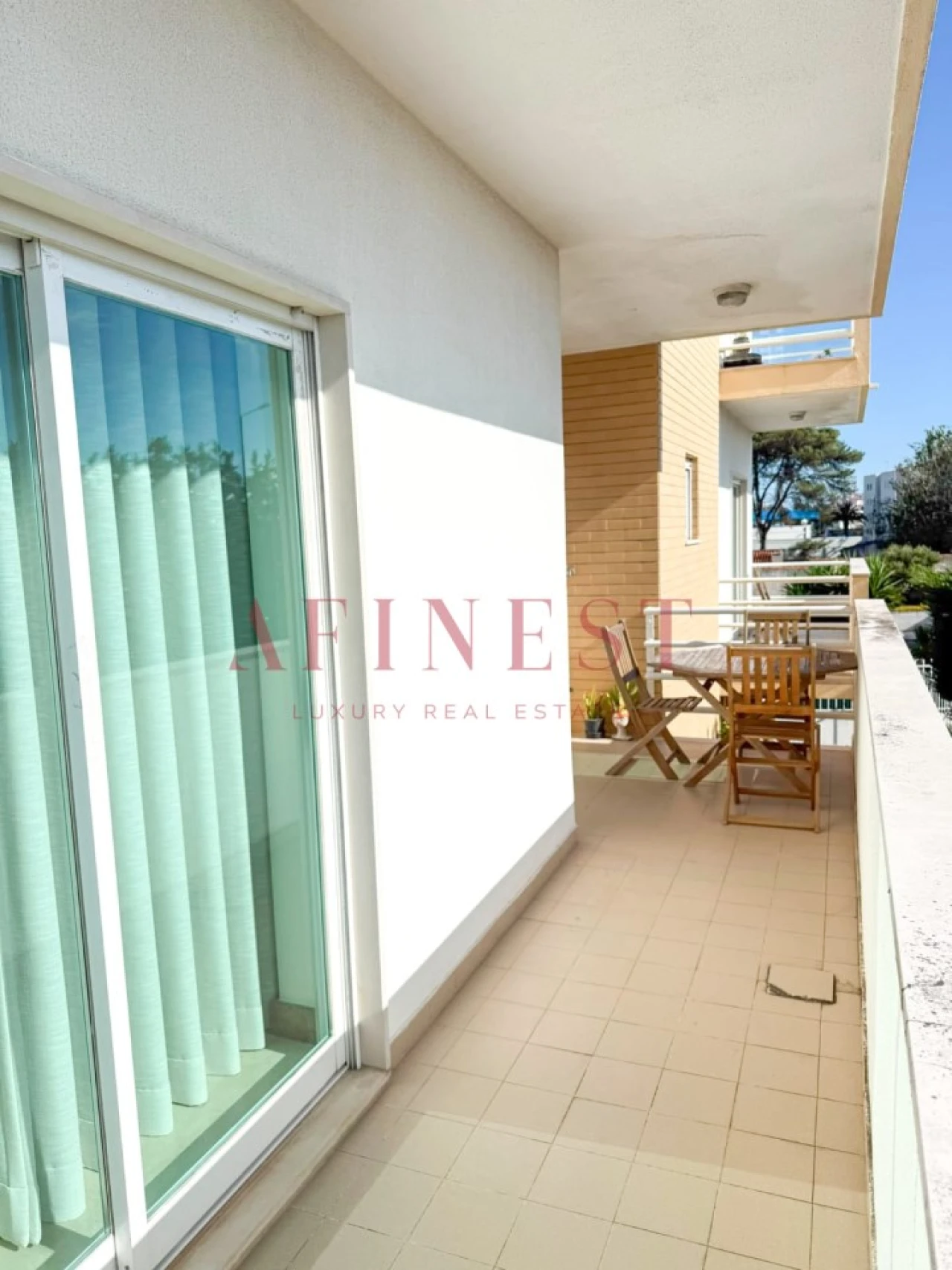 Apartamento T2 para Venda em Alcabideche Foto 4